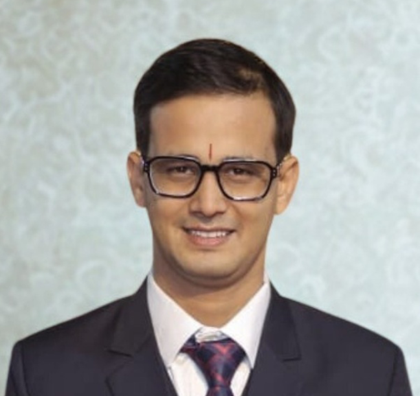 CA Manish Kankani — Partner, DMKH & Co.